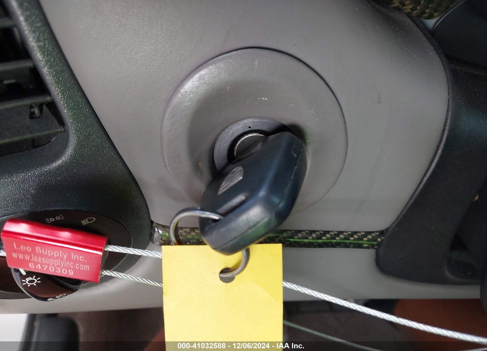 1997 PORSCHE BOXSTER VIN: WP0CA2985VS624354