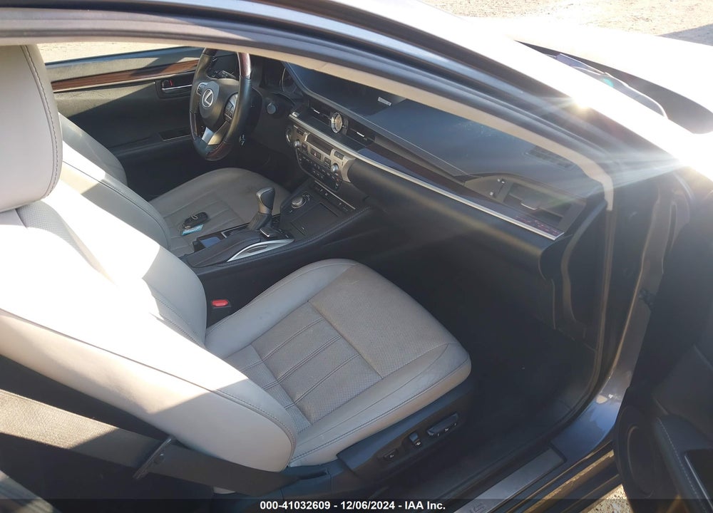 2016 LEXUS ES 350 VIN: 58ABK1GG1GU001919