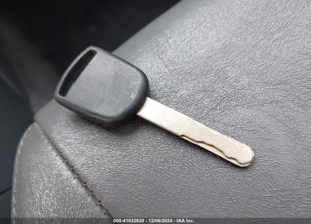 2006 HONDA ACCORD 3.0 EX VIN: 1HGCM66546A025706