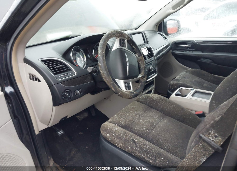 2014 CHRYSLER TOWN & COUNTRY TOURING VIN: 2C4RC1BGXER258618