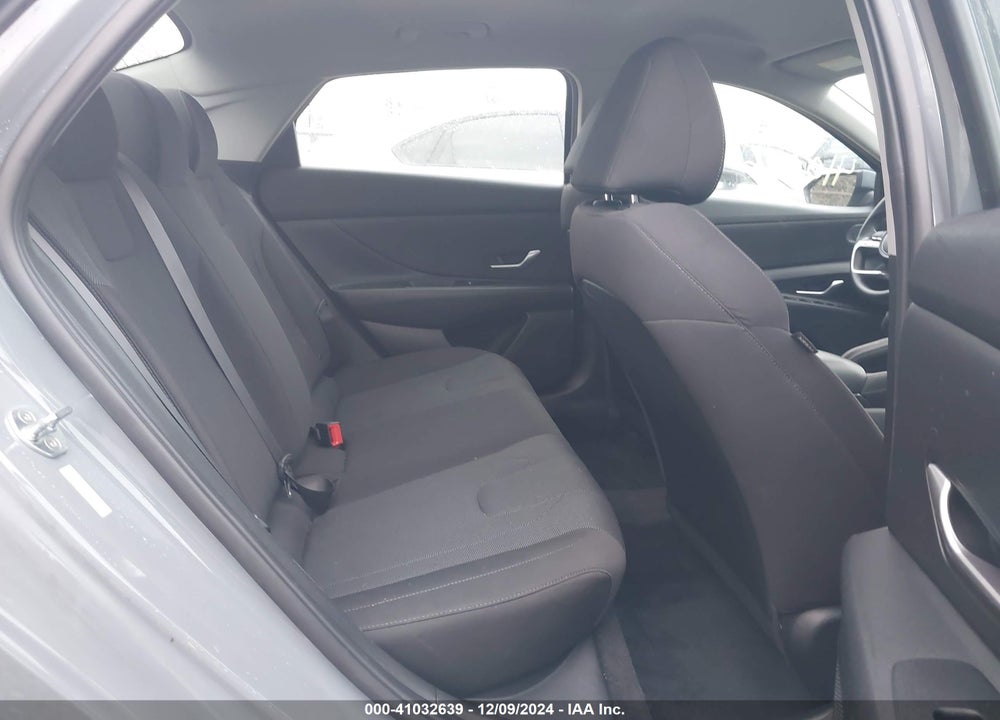 2021 HYUNDAI ELANTRA SE VIN: KMHLL4AG9MU069559