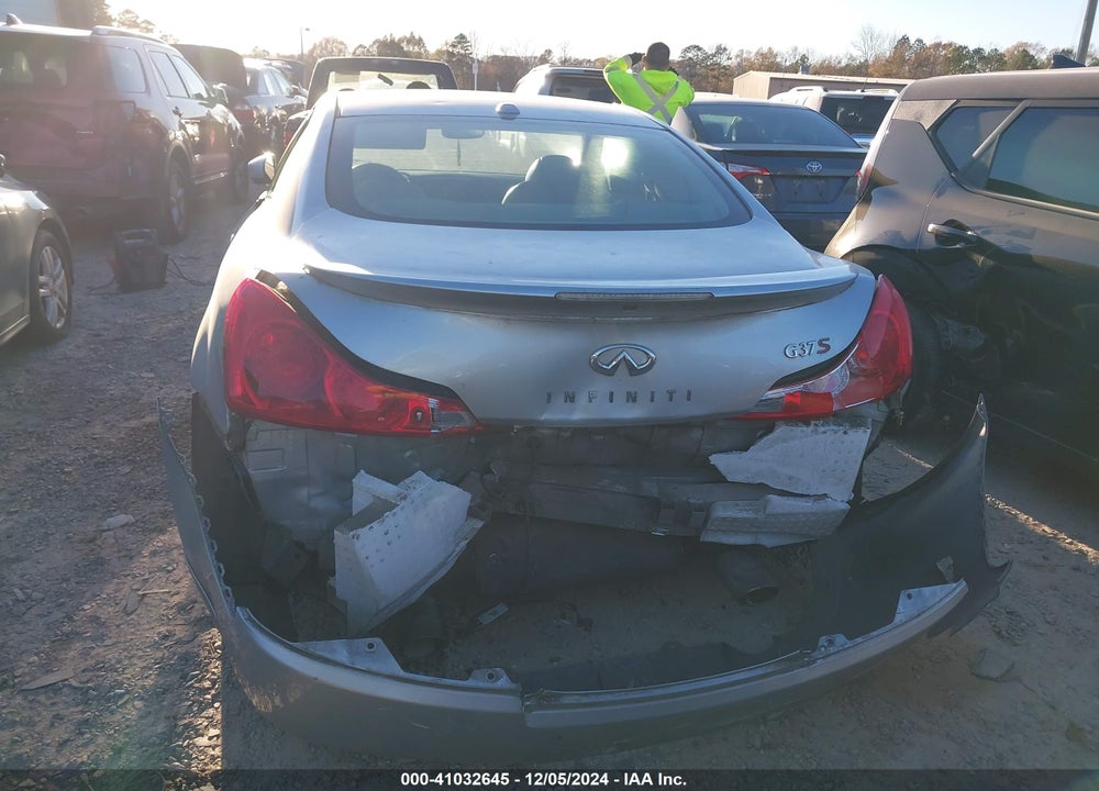 2008 INFINITI G37 JOURNEY VIN: JNKCV64E08M100822