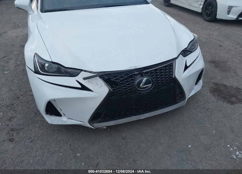 2017 LEXUS IS 300 VIN: JTHCM1D29H5025589