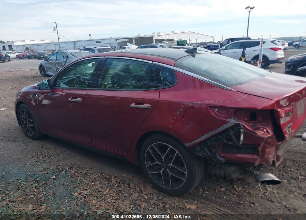 2020 KIA OPTIMA SE VIN: 5XXGT4L33LG429705