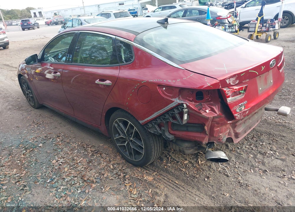 2020 KIA OPTIMA SE VIN: 5XXGT4L33LG429705