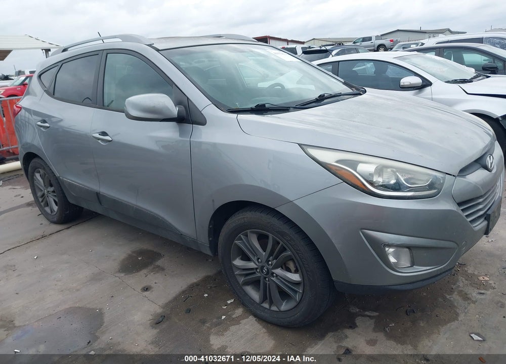 2015 HYUNDAI TUCSON SE VIN: KM8JU3AG1FU117315