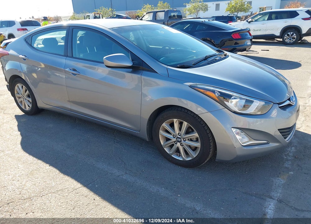 2014 HYUNDAI ELANTRA SE VIN: KMHDH4AEXEU158062