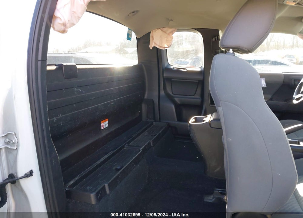 2022 TOYOTA TACOMA VIN: 3TYRX5GN4NT037031