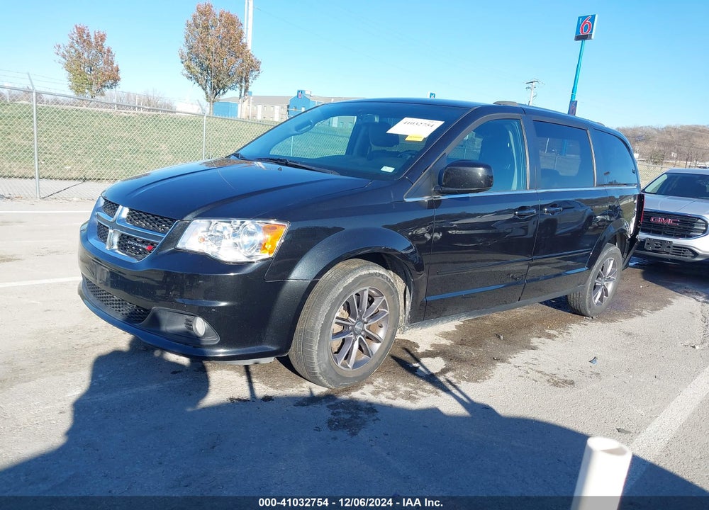 2017 DODGE GRAND CARAVAN SXT VIN: 2C4RDGCG6HR857552