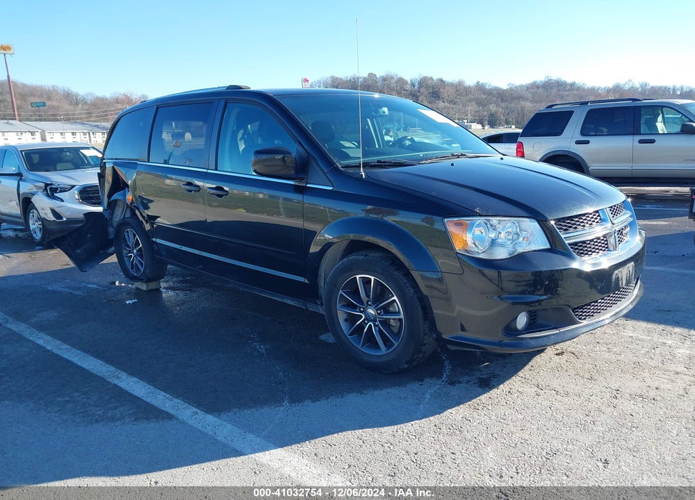 2017 DODGE GRAND CARAVAN SXT VIN: 2C4RDGCG6HR857552