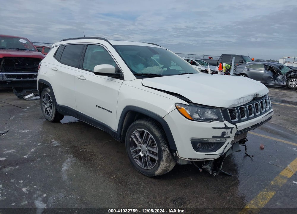 2019 JEEP COMPASS SUN AND WHEEL FWD VIN: 3C4NJCBB9KT782422