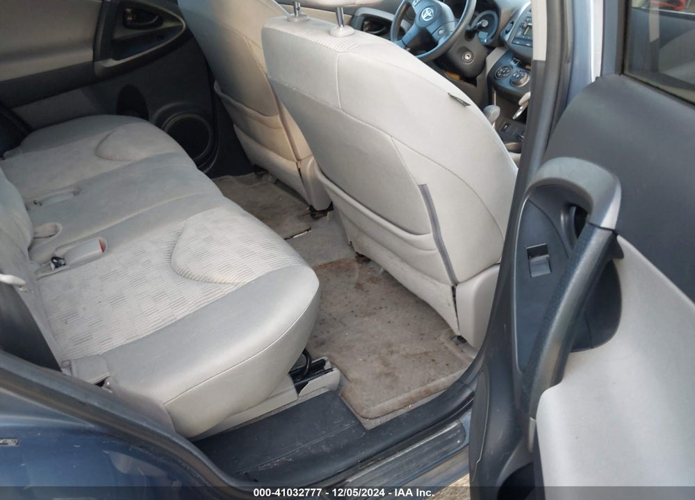 2012 TOYOTA RAV4 VIN: 2T3ZF4DV9CW138672