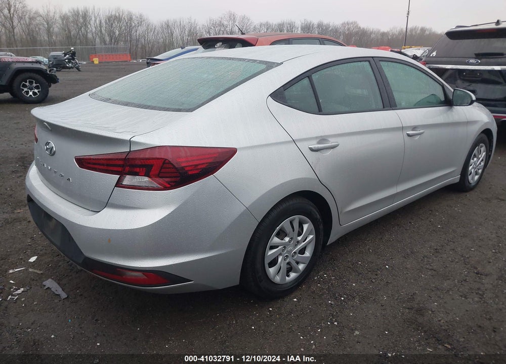 2019 HYUNDAI ELANTRA SE VIN: 5NPD74LF6KH452531