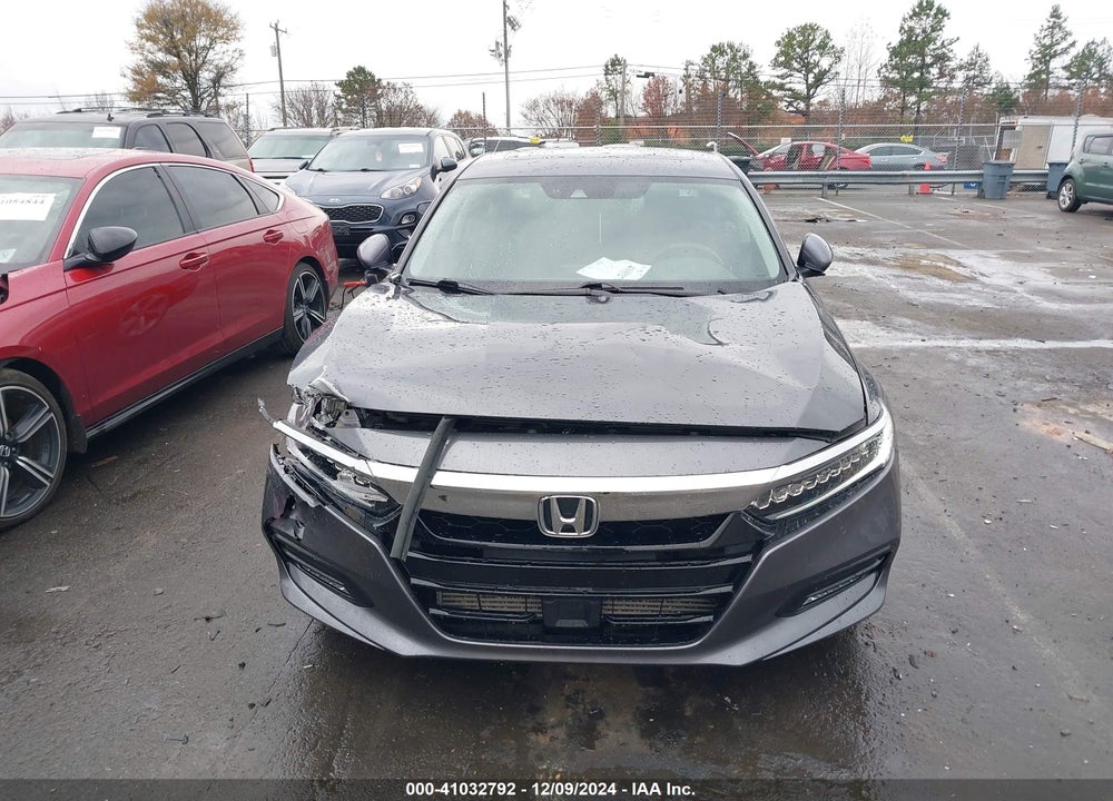 2018 HONDA ACCORD TOURING VIN: 1HGCV1F96JA146796