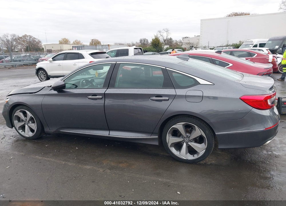 2018 HONDA ACCORD TOURING VIN: 1HGCV1F96JA146796