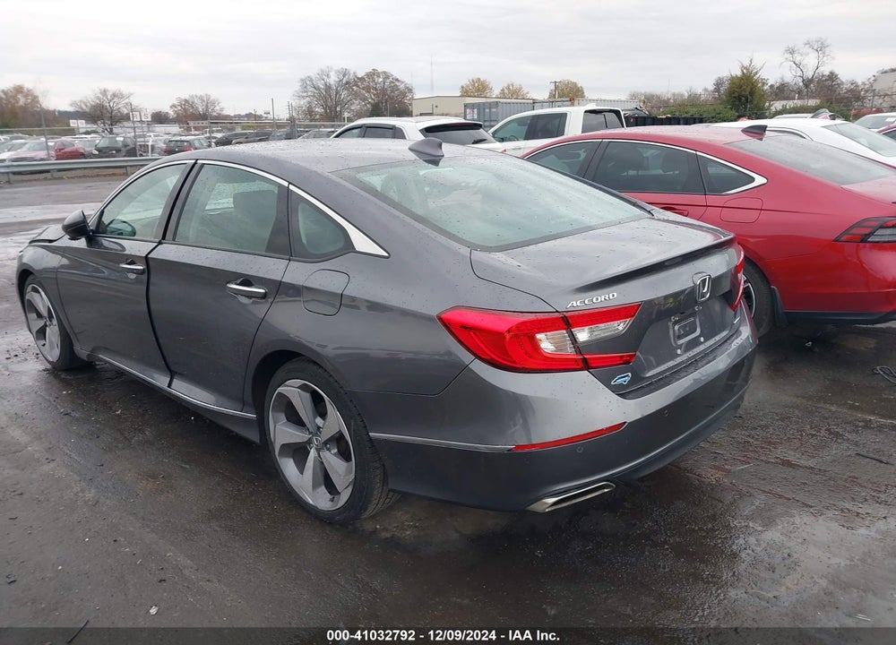 2018 HONDA ACCORD TOURING VIN: 1HGCV1F96JA146796