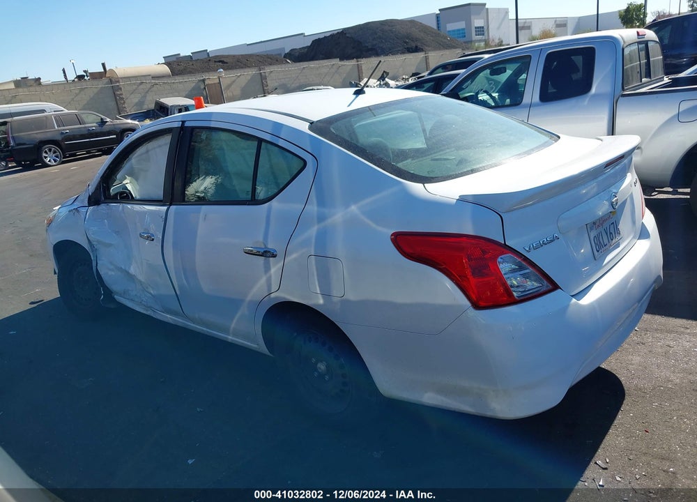 2019 NISSAN VERSA 1.6 SV VIN: 3N1CN7AP2KL874541