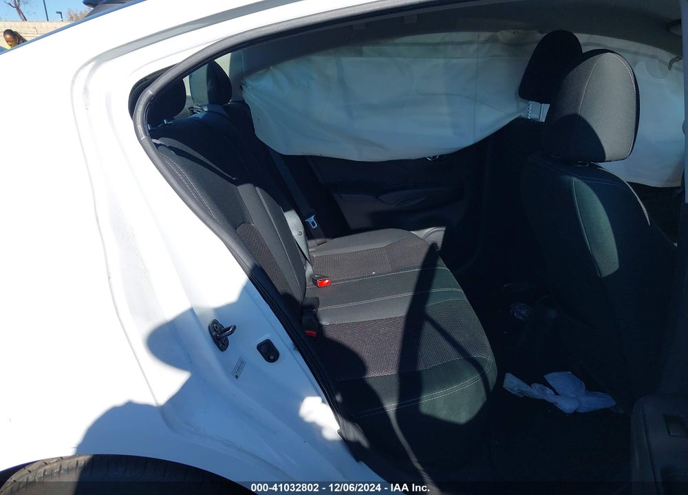 2019 NISSAN VERSA 1.6 SV VIN: 3N1CN7AP2KL874541