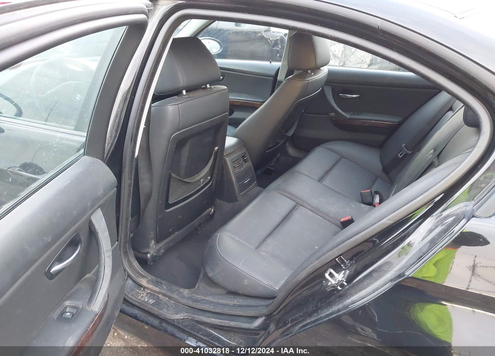 2008 BMW 328I VIN: WBAVA33558KX85110