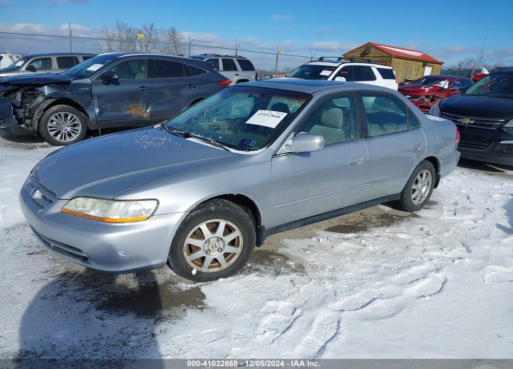 2002 HONDA ACCORD 2.3 SE VIN: 1HGCG56772A138417