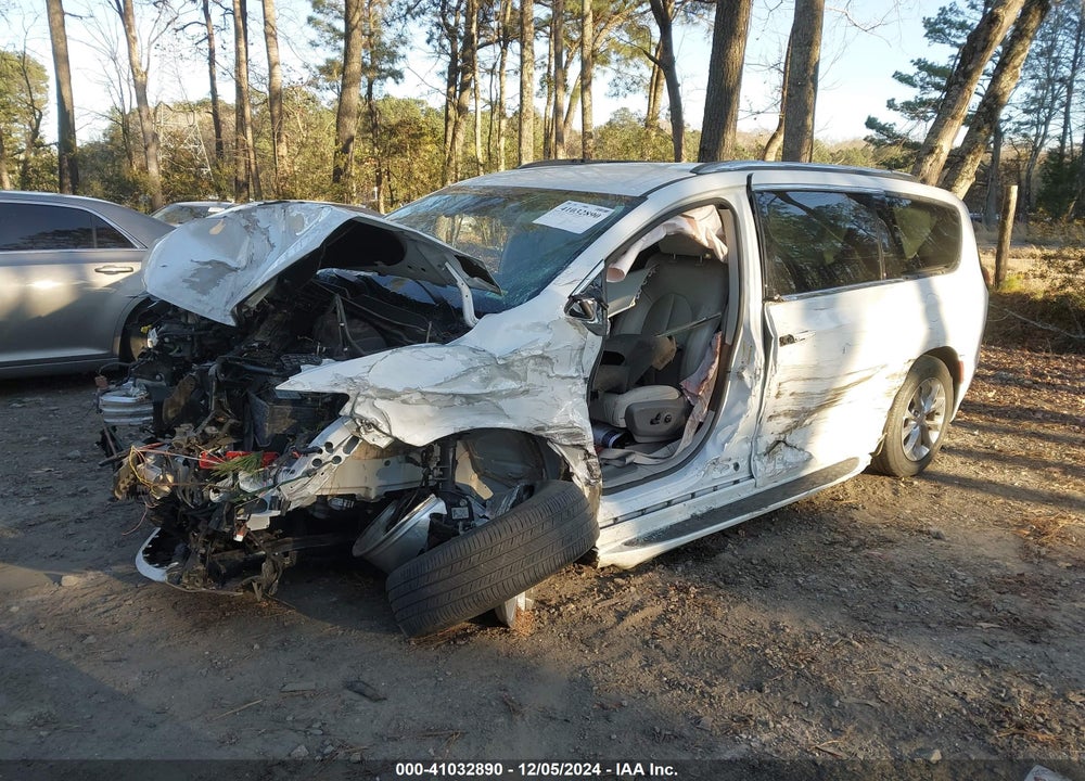 2021 CHRYSLER PACIFICA TOURING L VIN: 2C4RC1BG5MR598984