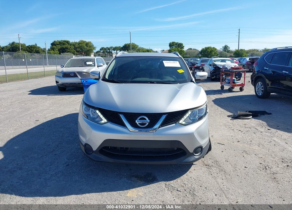 2017 NISSAN ROGUE SPORT SV VIN: JN1BJ1CP8HW011084
