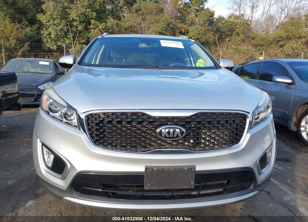 2017 KIA SORENTO 2.0T EX VIN: 5XYPHDA18HG286689