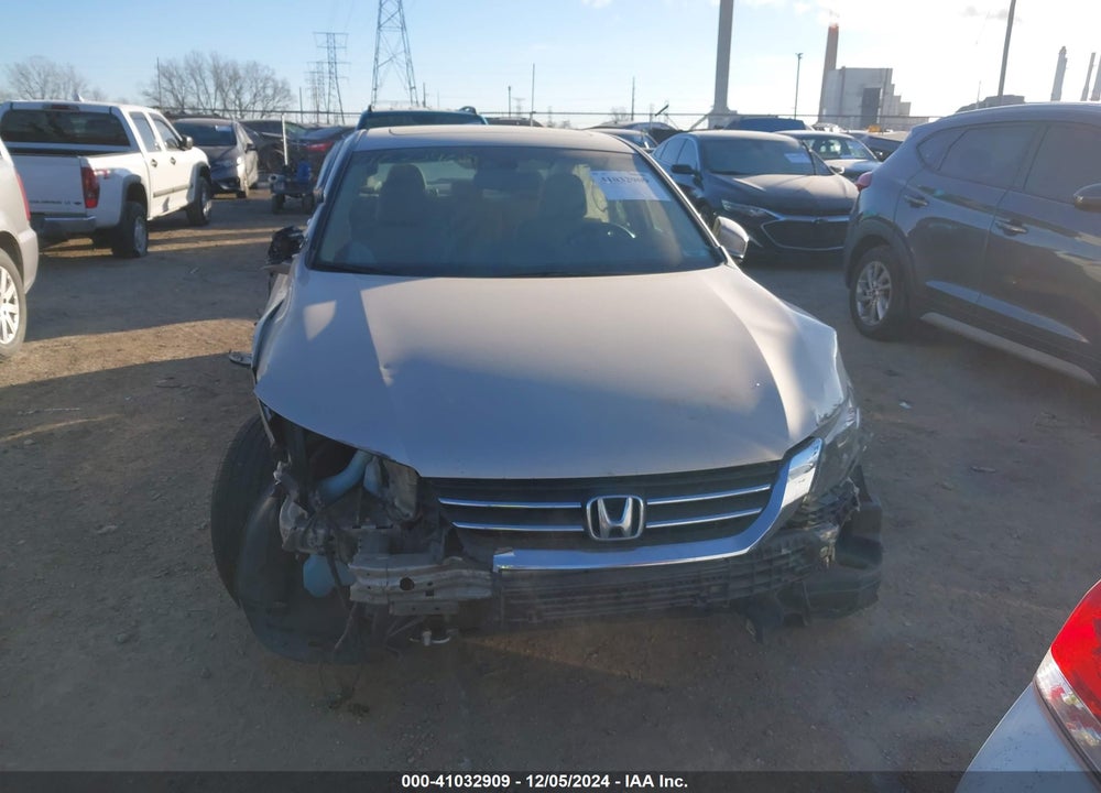 2013 HONDA ACCORD EX-L VIN: 1HGCR2F84DA238057