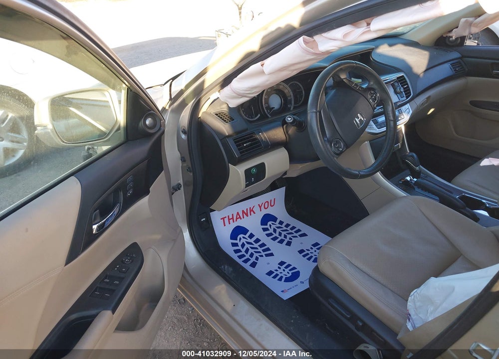 2013 HONDA ACCORD EX-L VIN: 1HGCR2F84DA238057
