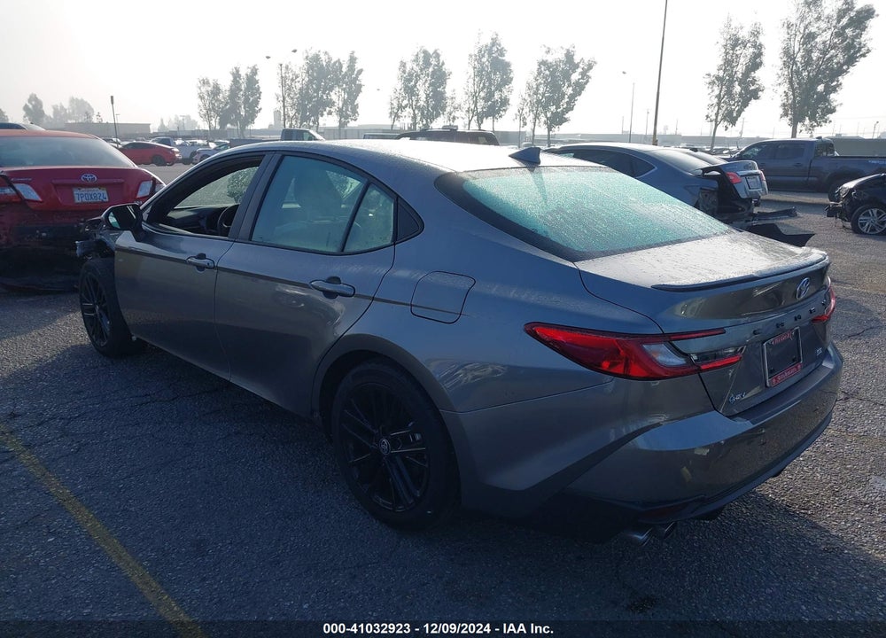 2025 TOYOTA CAMRY SE VIN: 4T1DAACK7SU518017
