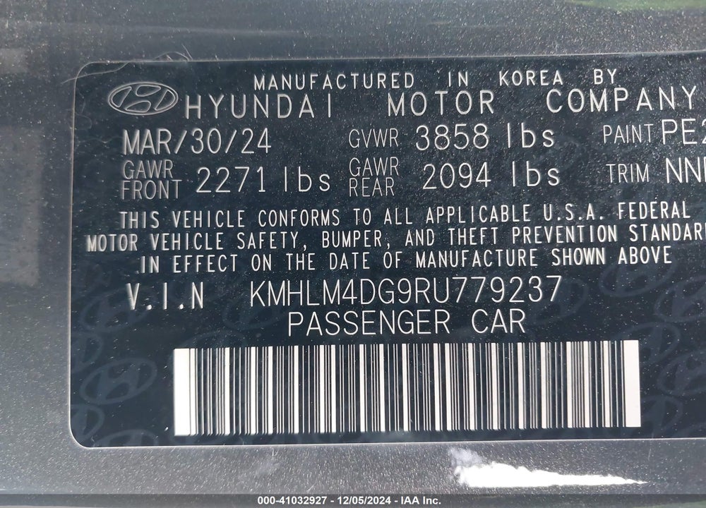 2024 HYUNDAI ELANTRA VIN: KMHLM4DG9RU779237