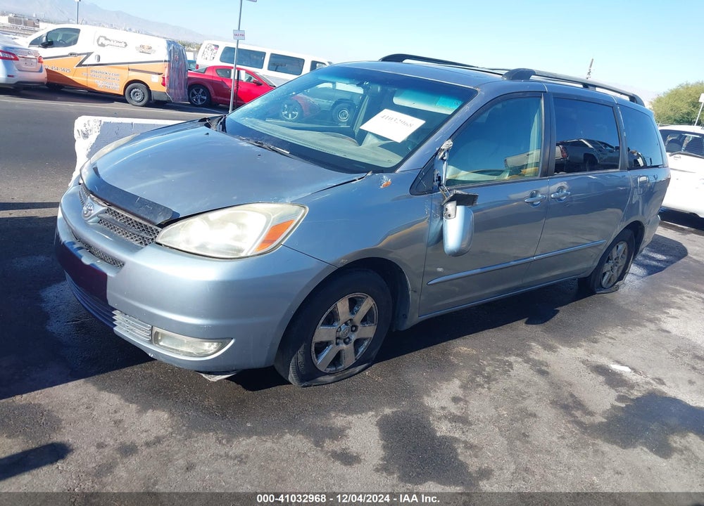 2004 TOYOTA SIENNA XLE VIN: 5TDZA22C44S001307