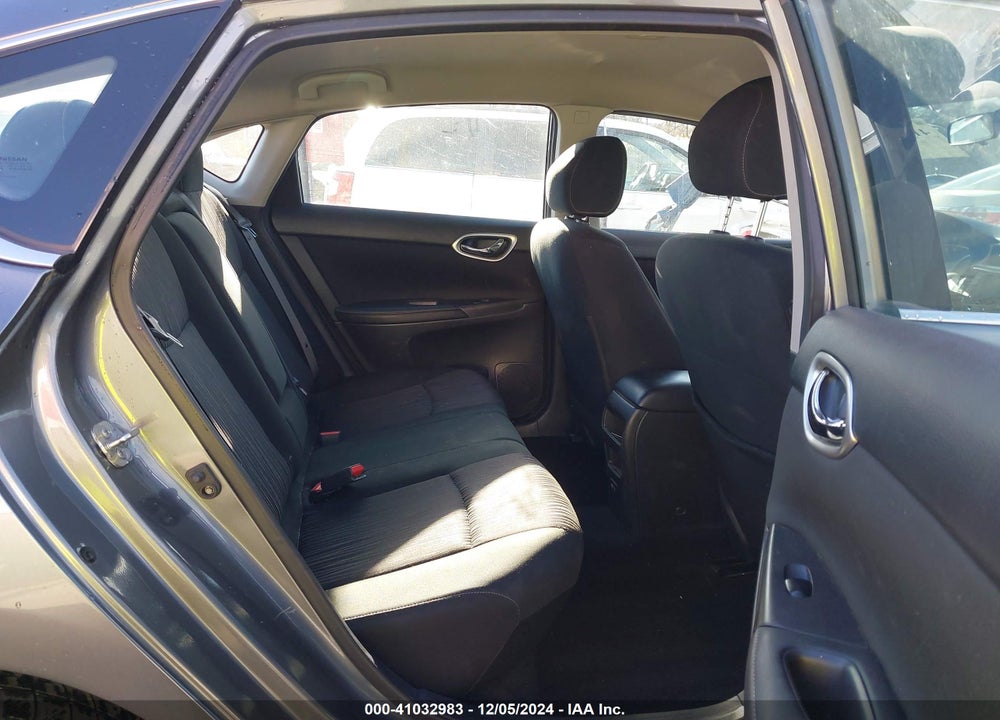 2019 NISSAN SENTRA SV VIN: 3N1AB7AP1KY430926