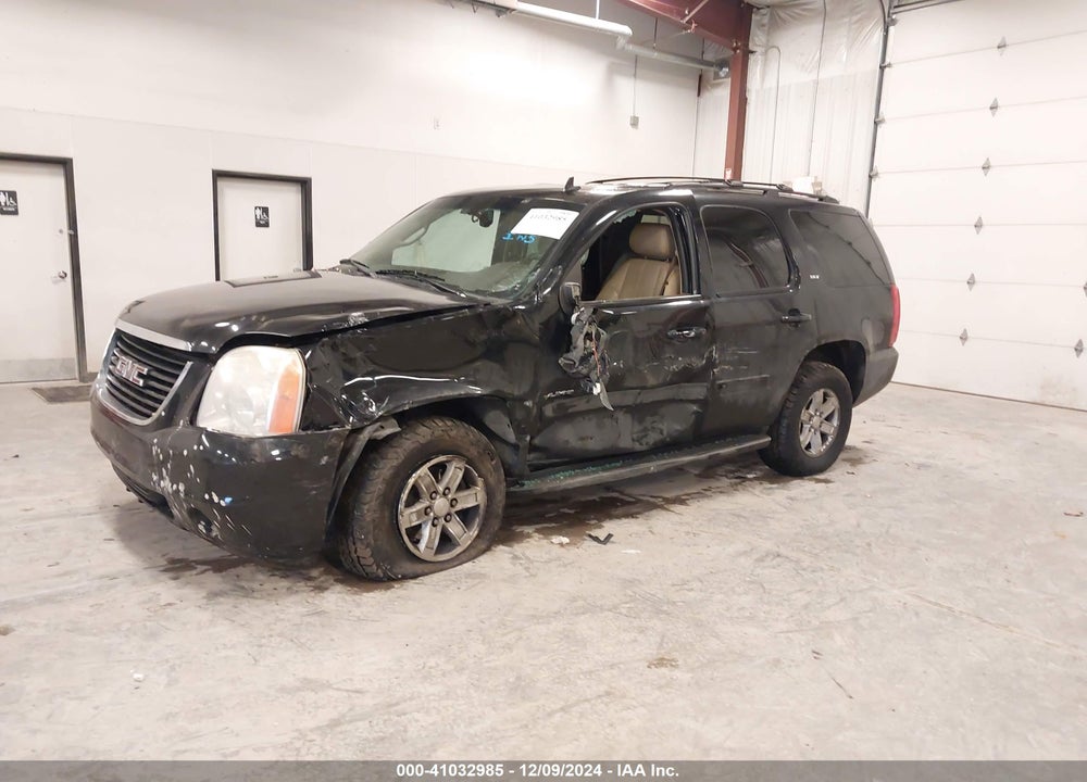 2011 GMC YUKON SLT VIN: 1GKS2CE01BR238357