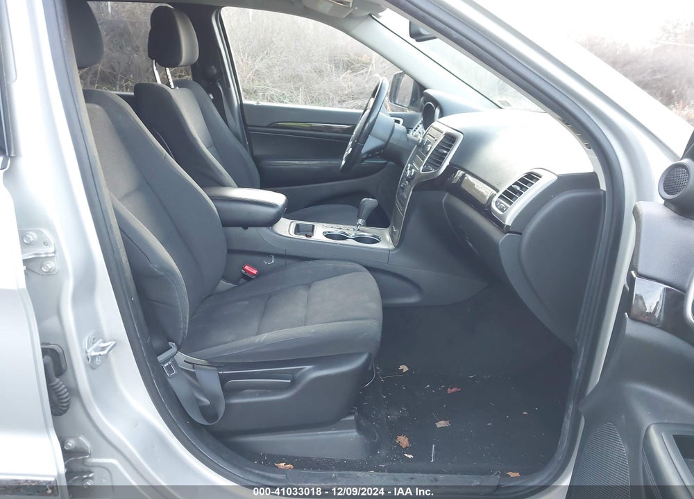 2012 JEEP GRAND CHEROKEE VIN: 1C4RJFAG2CC174755
