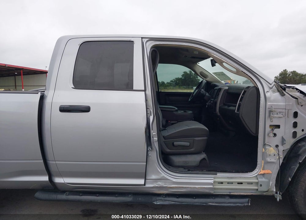 2021 RAM 1500 CLASSIC VIN: 1C6RR6FGXMS506568