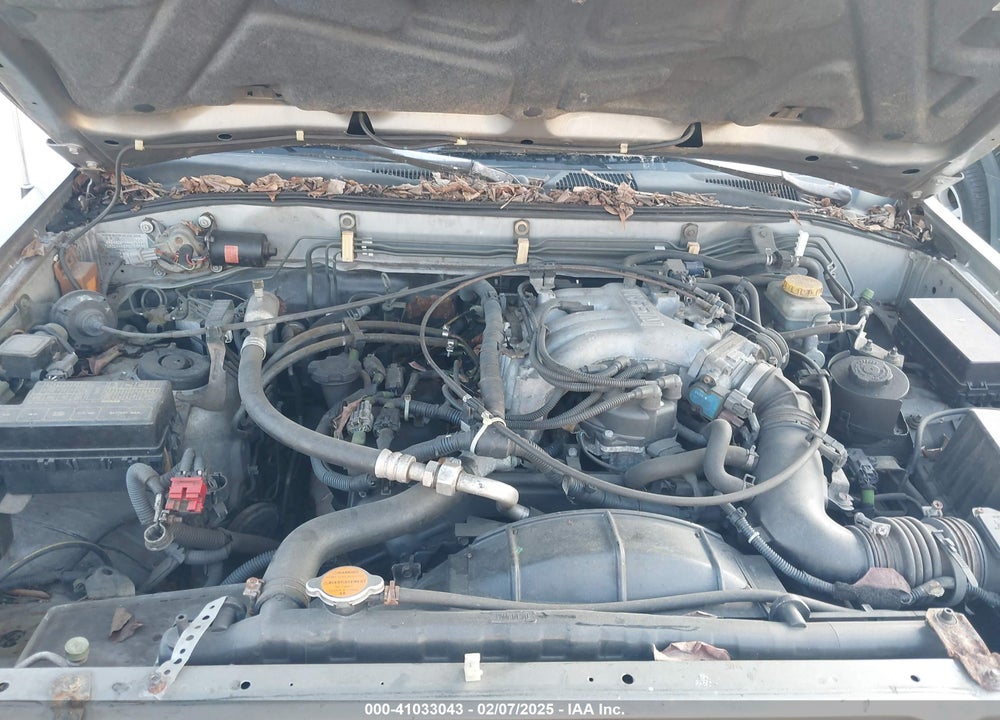 1998 NISSAN PATHFINDER LE/SE/XE VIN: JN8AR05Y4WW278998