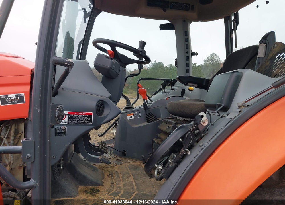 2018 KUBOTA M5-111HDC VIN: 00000000000056859