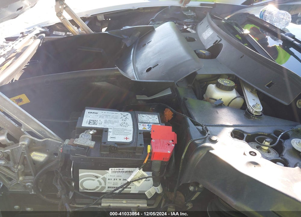 2015 BMW I8 VIN: WBY2Z2C57FV392289
