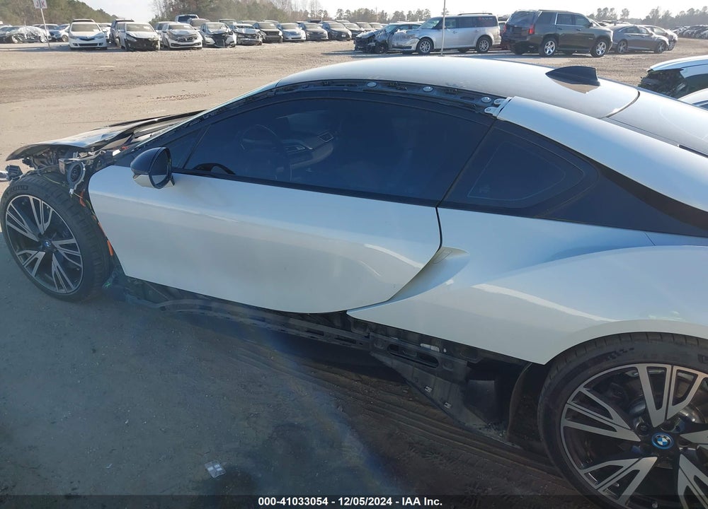 2015 BMW I8 VIN: WBY2Z2C57FV392289
