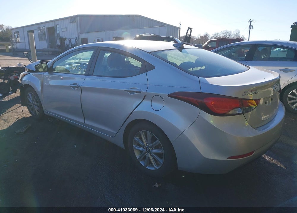 2016 HYUNDAI ELANTRA SE VIN: 5NPDH4AE4GH660616