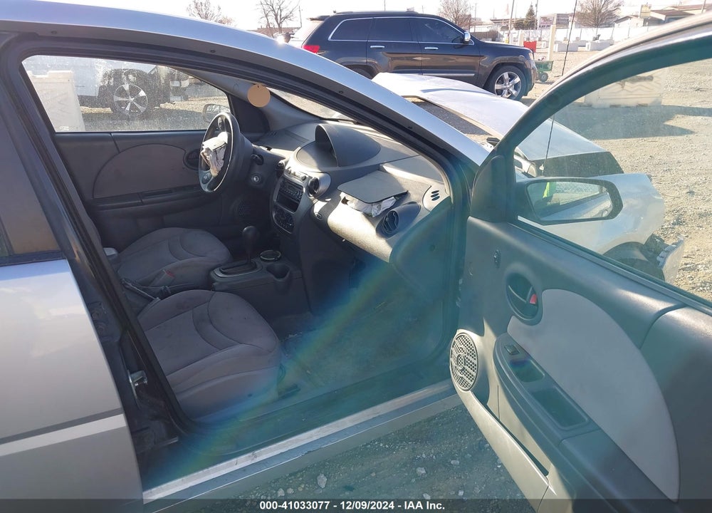 2004 SATURN ION 2 VIN: 1G8AJ52F44Z188405