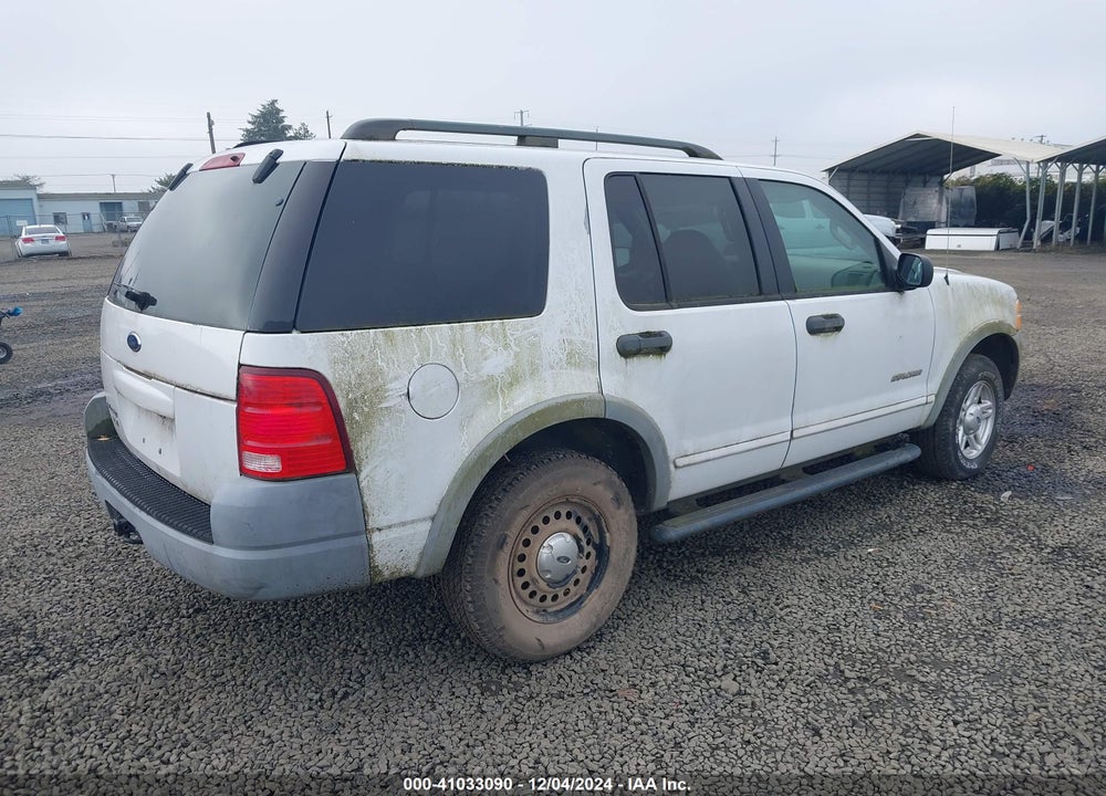 2002 FORD EXPLORER XLS VIN: 1FMZU72E72ZB06159