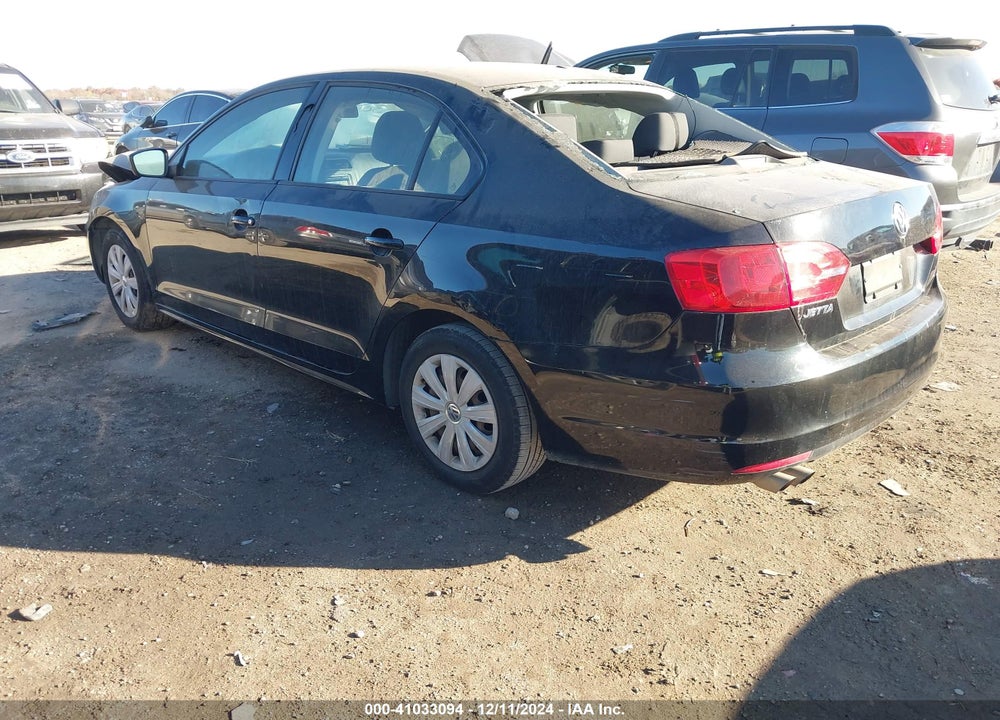 2013 VOLKSWAGEN JETTA 2.0L S VIN: 3VW2K7AJ4DM281089
