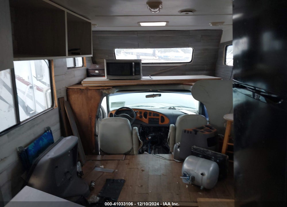 2000 FORD E-450 CUTAWAY STANDARD VIN: 1FDXE45S7YHA47617