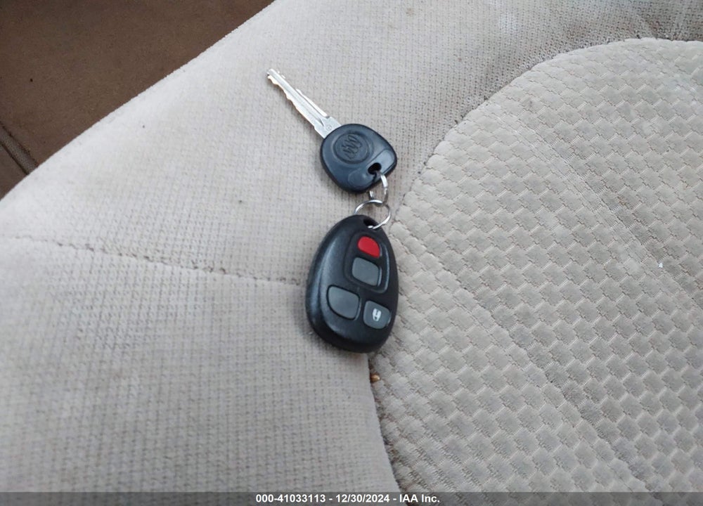2008 BUICK LUCERNE CX VIN: 1G4HP57228U156530