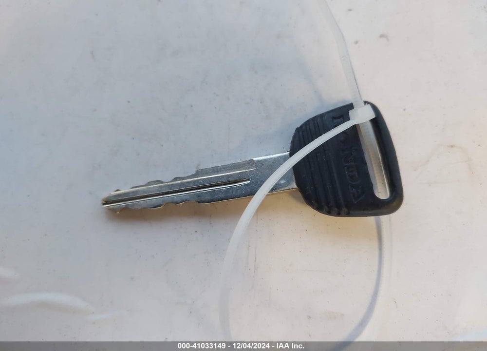 1995 HONDA CIVIC CX VIN: 2HGEH2351SH508267