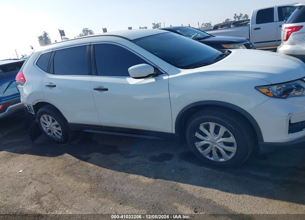 2017 NISSAN ROGUE S VIN: 5N1AT2MTXHC889942