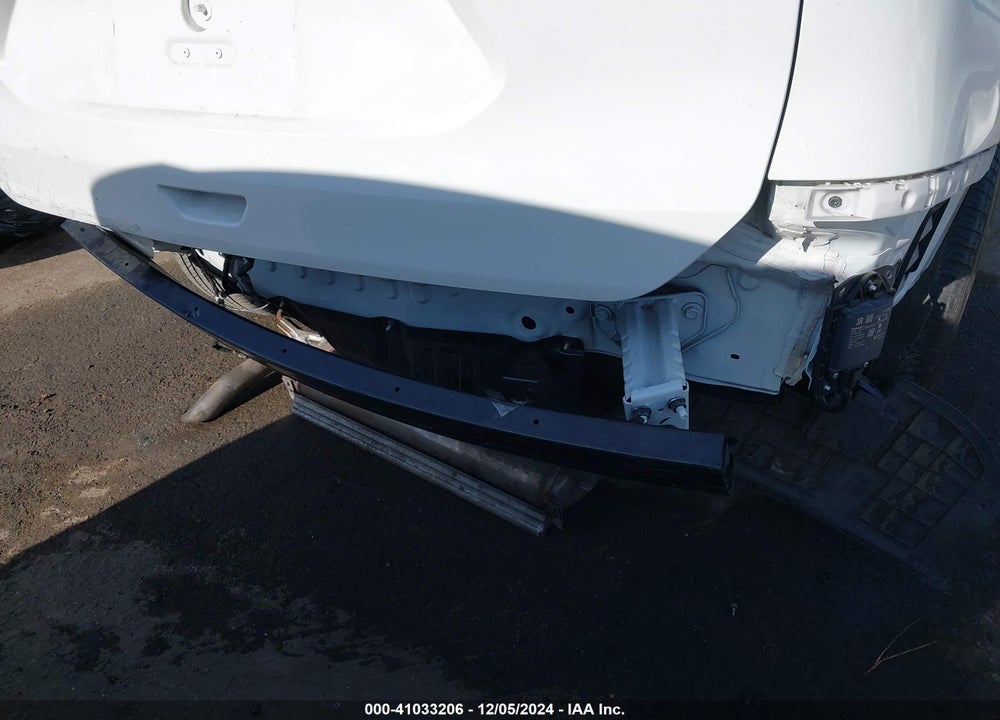 2017 NISSAN ROGUE S VIN: 5N1AT2MTXHC889942