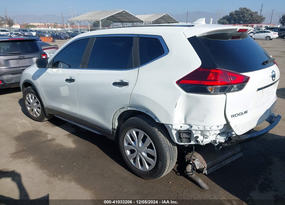 2017 NISSAN ROGUE S VIN: 5N1AT2MTXHC889942
